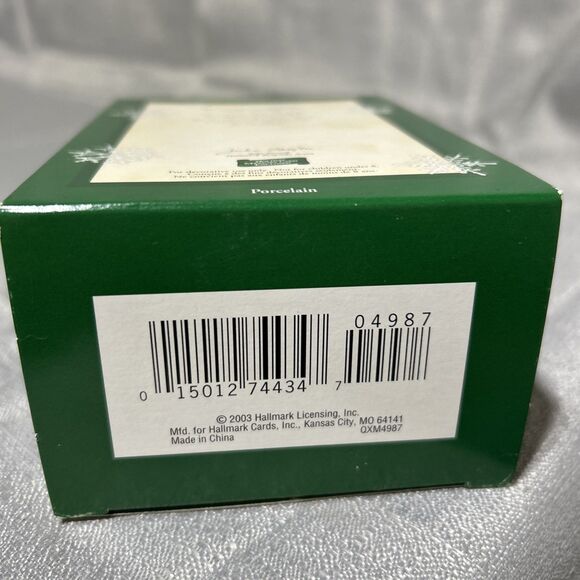 Vtg Hallmark Beautiful Angel Miniature Porcelain Tree Topper GreenWhite 2003 - Picture 10 of 10